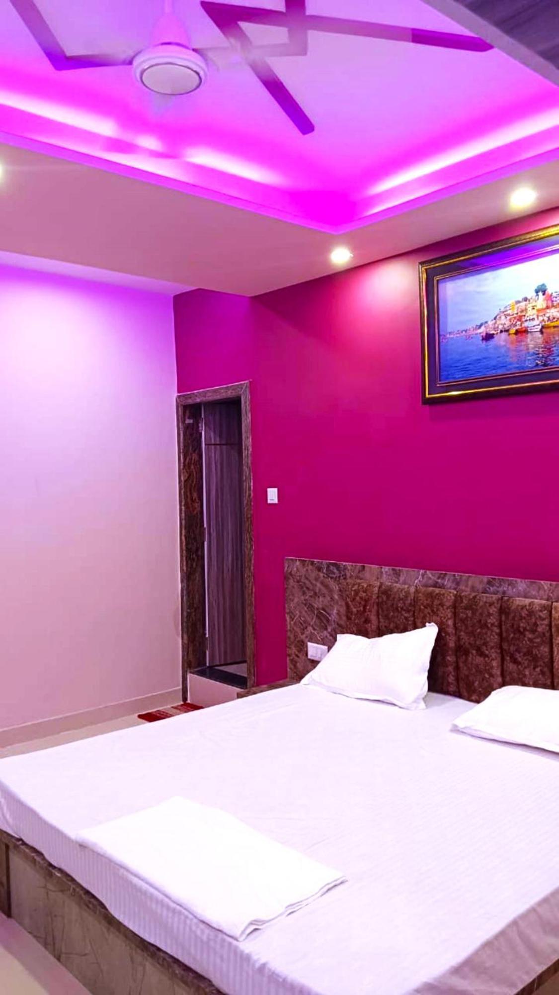 Hotel Kashi Inn Raj Ghat Varanasi Exterior foto