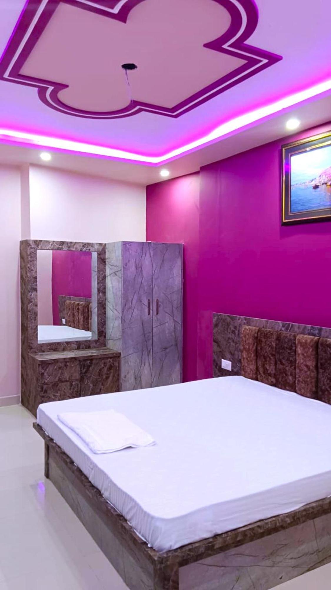 Hotel Kashi Inn Raj Ghat Varanasi Exterior foto