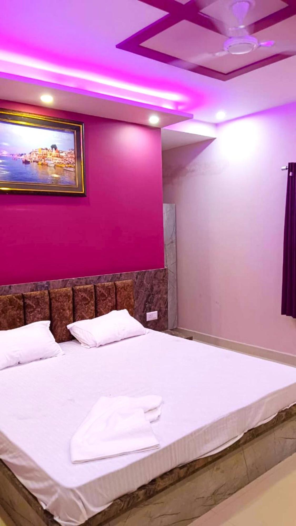 Hotel Kashi Inn Raj Ghat Varanasi Exterior foto
