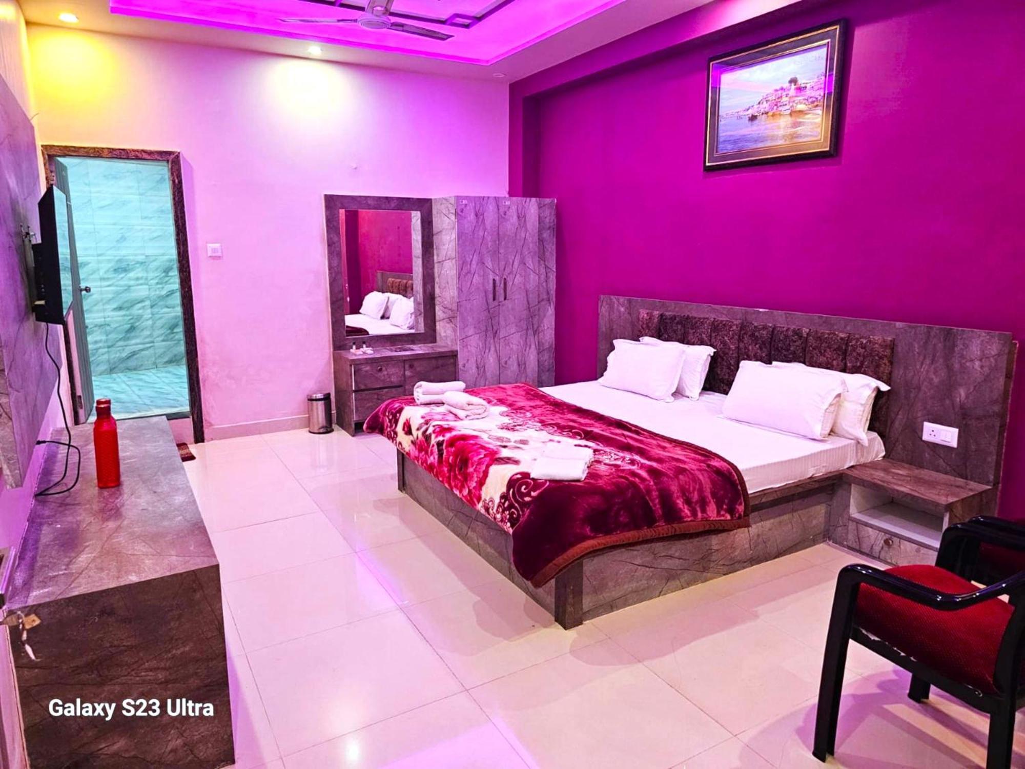 Hotel Kashi Inn Raj Ghat Varanasi Exterior foto